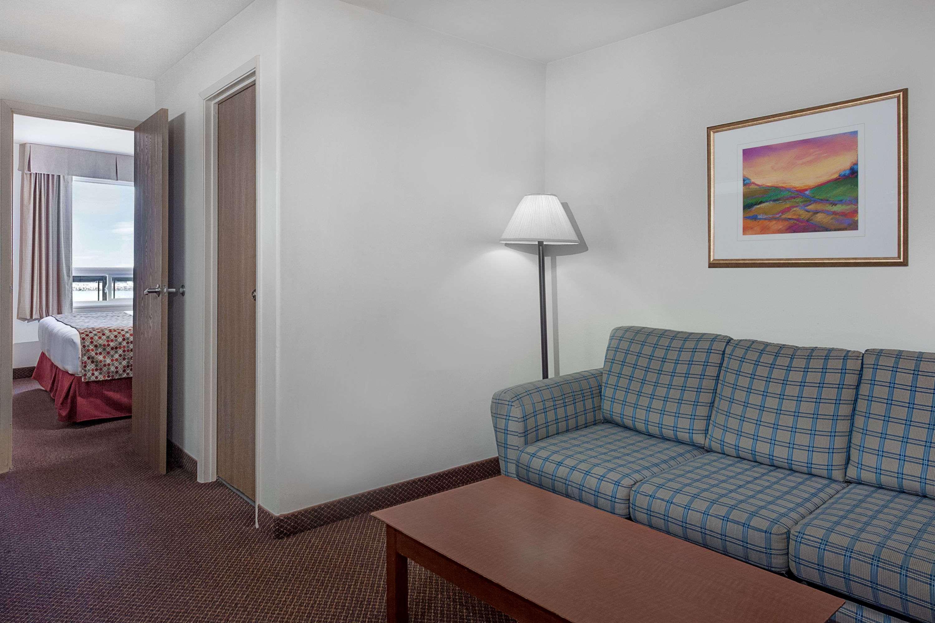 Super 8 By Wyndham Caraquet Otel Dış mekan fotoğraf