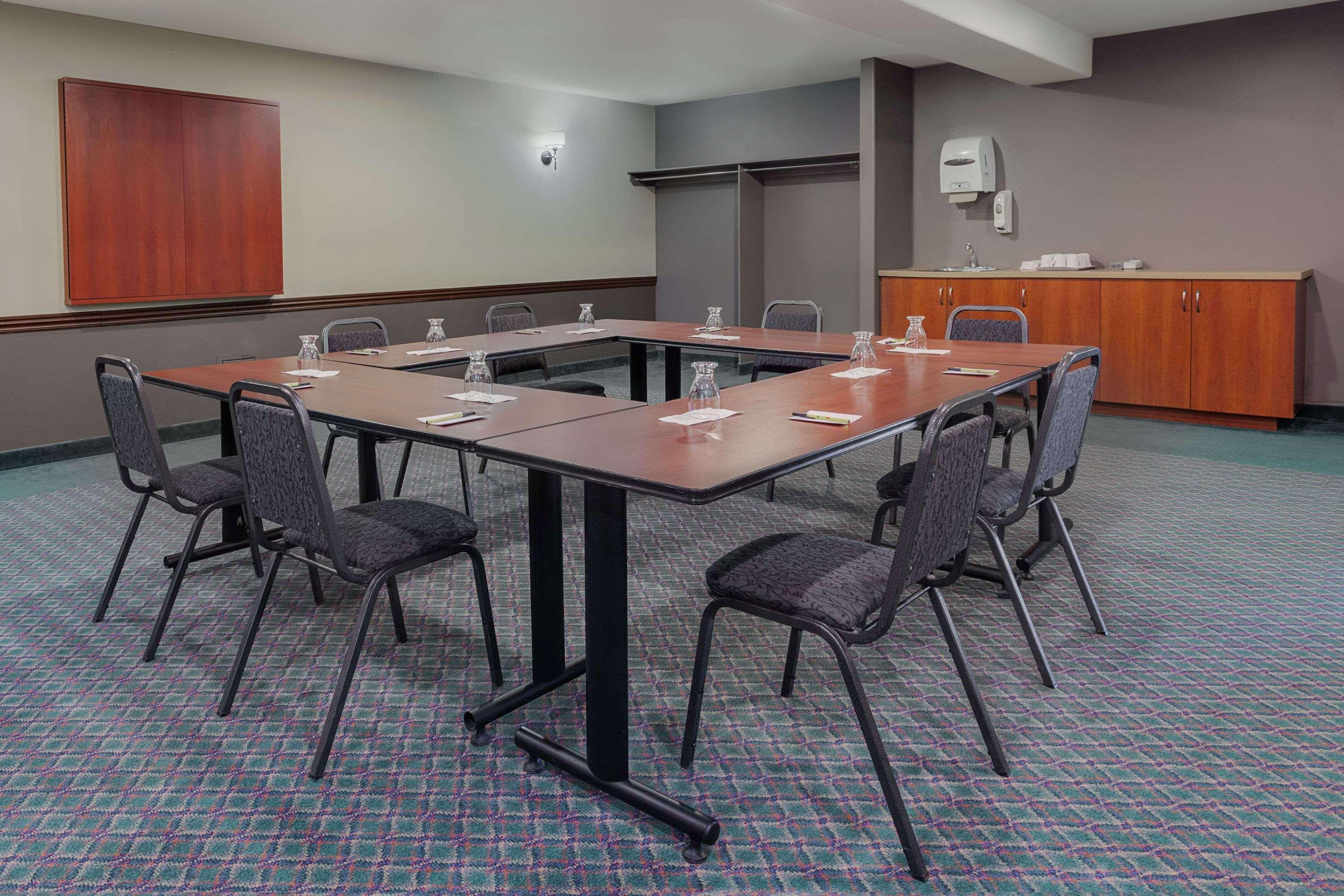 Super 8 By Wyndham Caraquet Otel Dış mekan fotoğraf