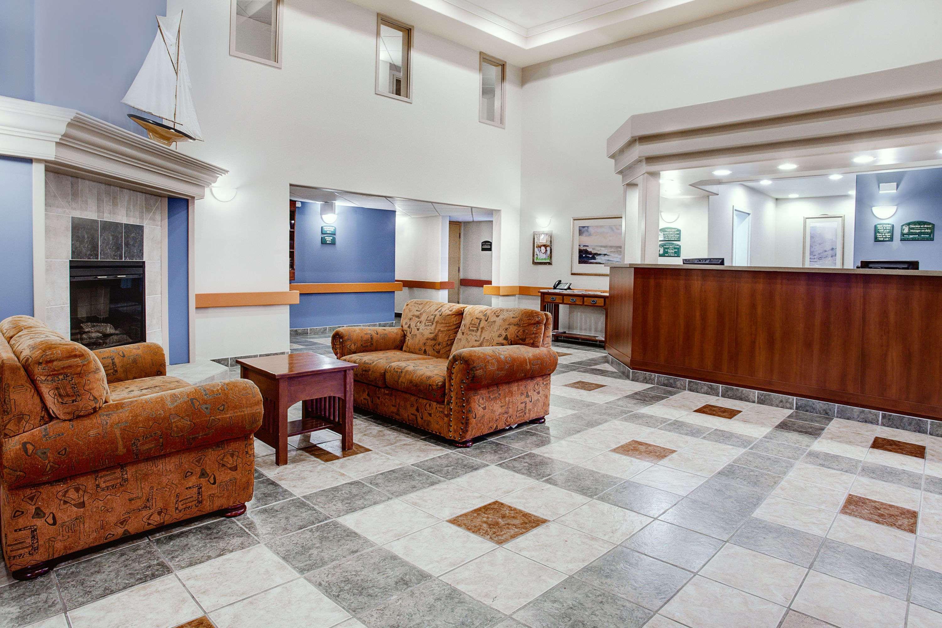 Super 8 By Wyndham Caraquet Otel Dış mekan fotoğraf