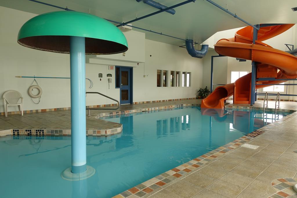 Super 8 By Wyndham Caraquet Otel Dış mekan fotoğraf