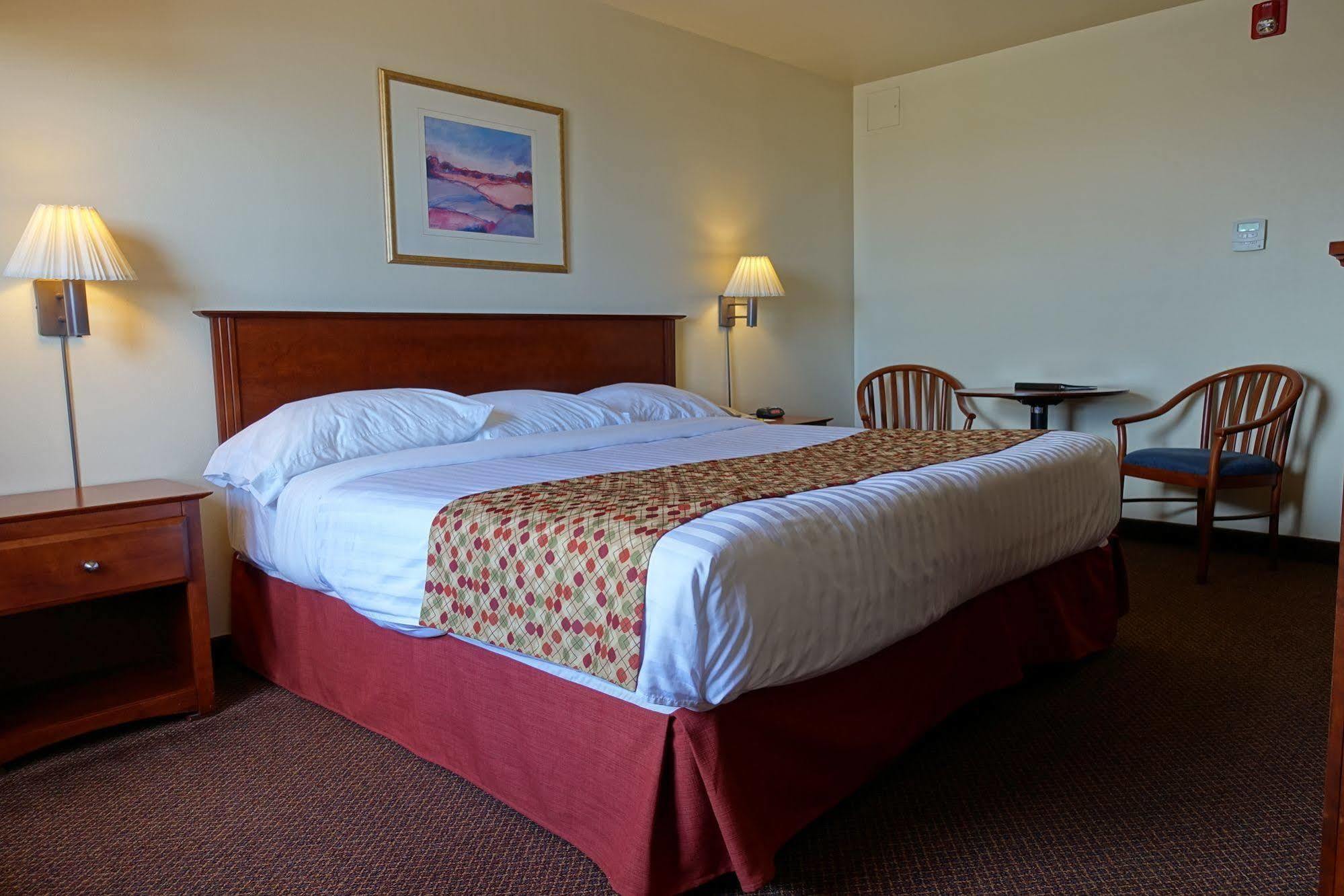 Super 8 By Wyndham Caraquet Otel Dış mekan fotoğraf